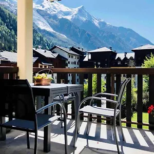 Mont Blanc 25, Vue Mont Blanc, Balcon, Parking , Chamonix France